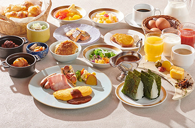 特別栽培米（轍米 下田産数量限定コシヒカリ）を使用した握りたてのおにぎり